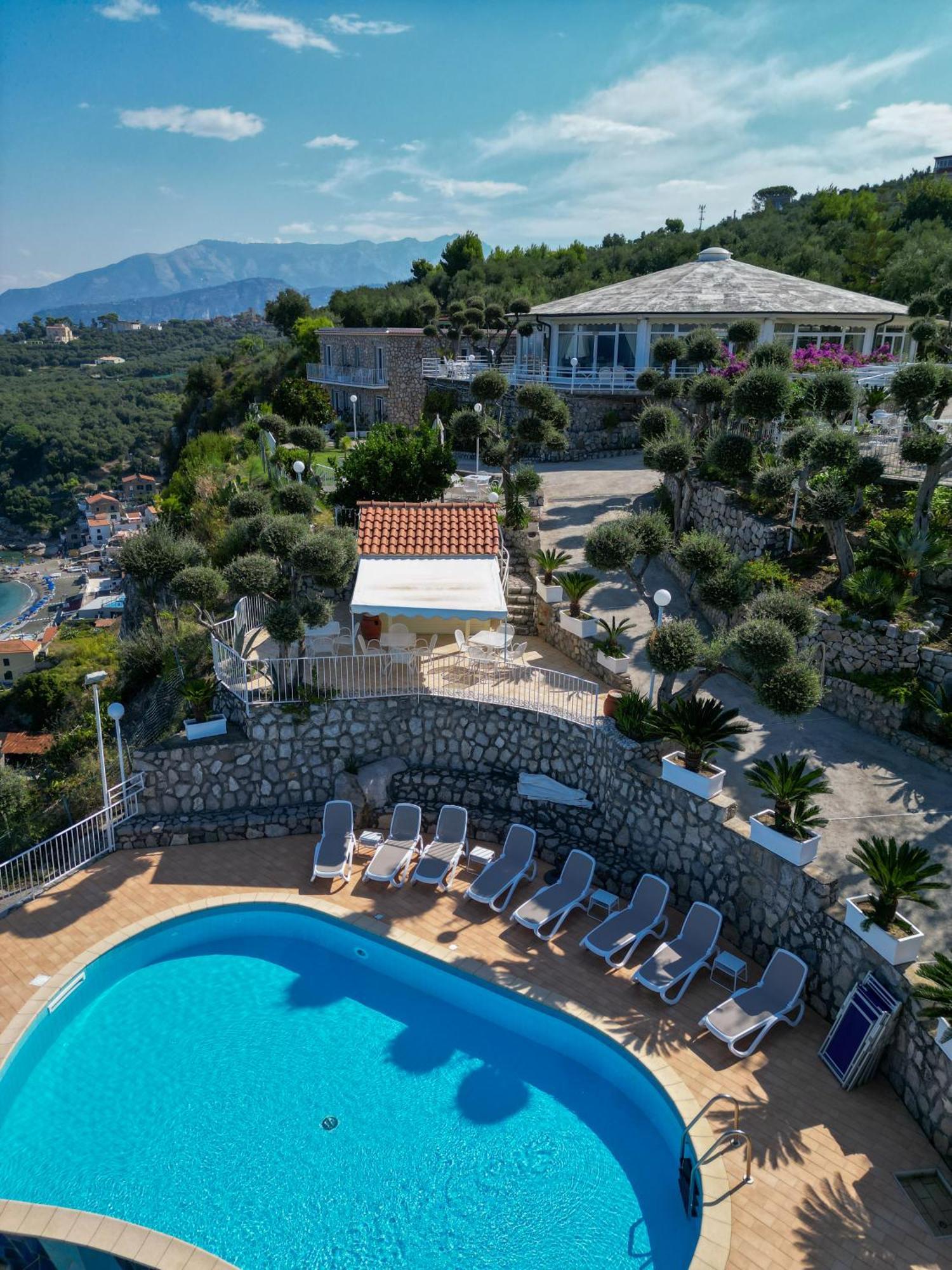 Hotel Villa Lubrense Sorrento Massa Lubrense Kültér fotó