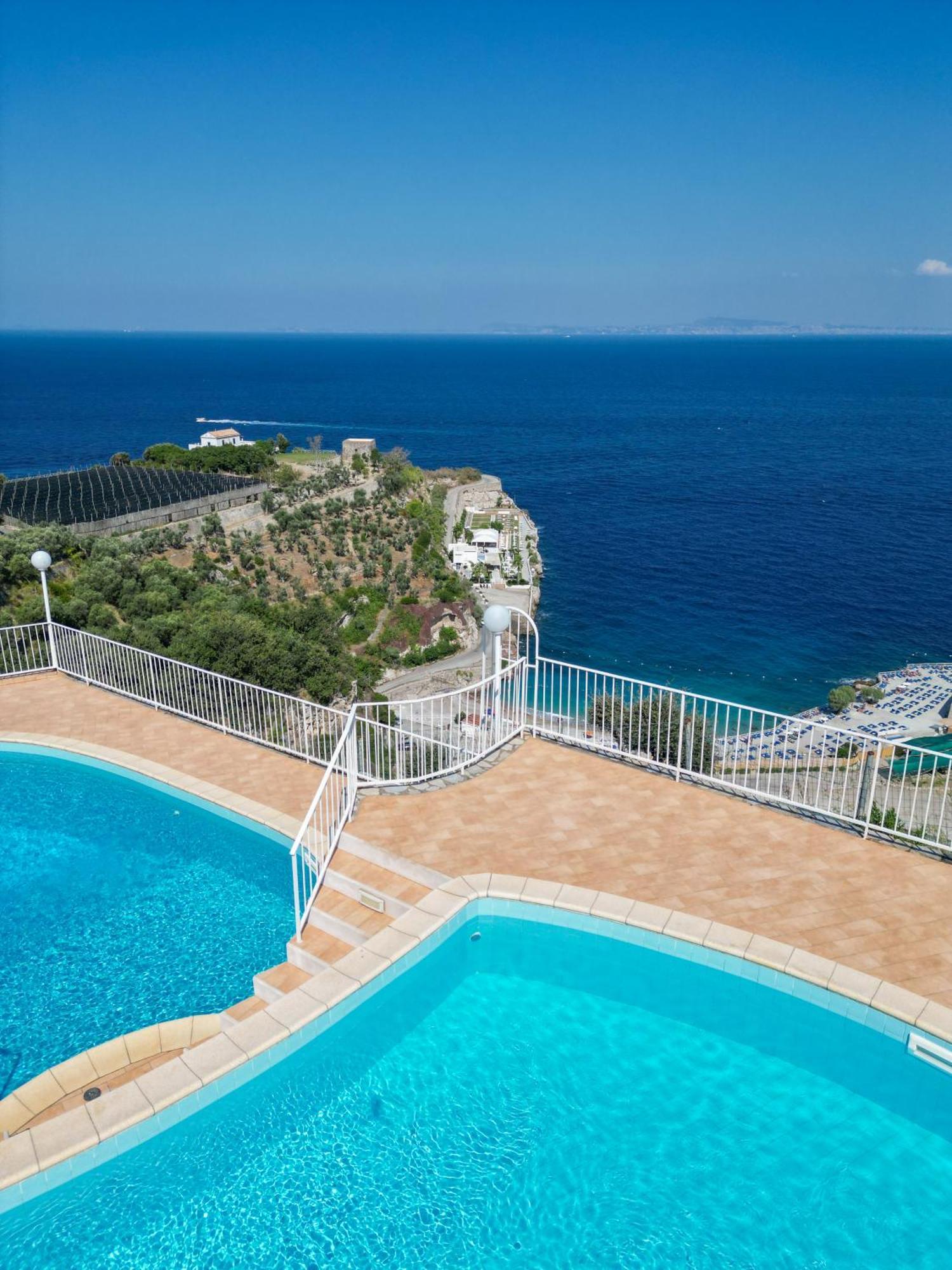 Hotel Villa Lubrense Sorrento Massa Lubrense Kültér fotó